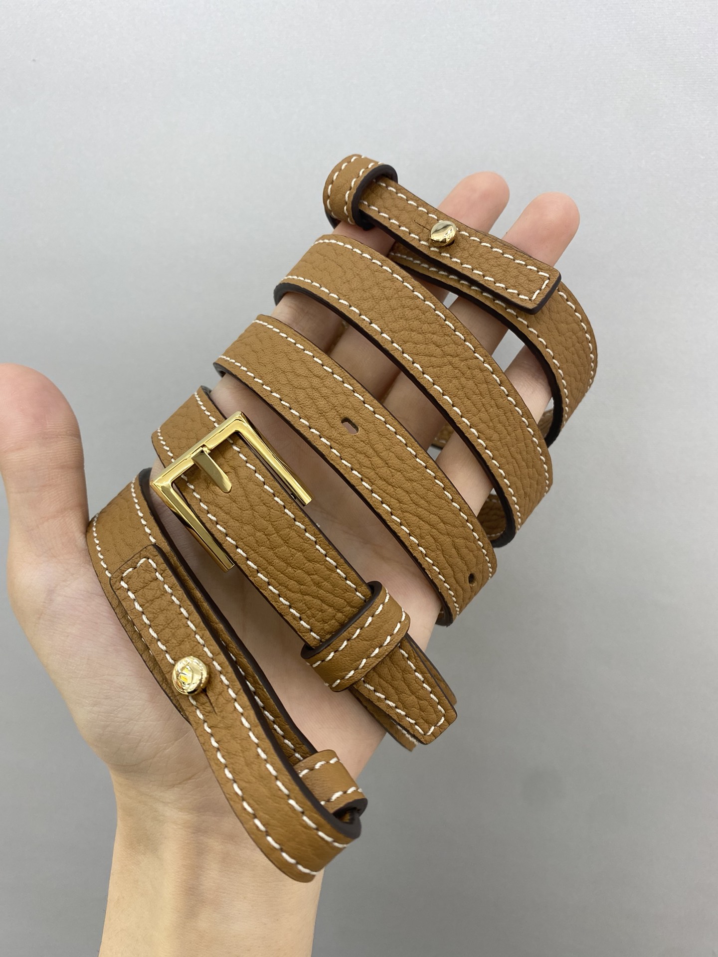 델보 톰페뜨 PM 토트백